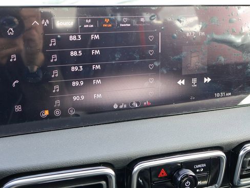 New 2026 Nissan Sentra SR image 5