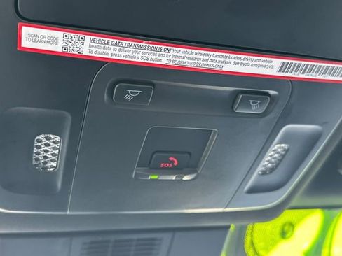 Certified 2025 Toyota Camry SE image 37