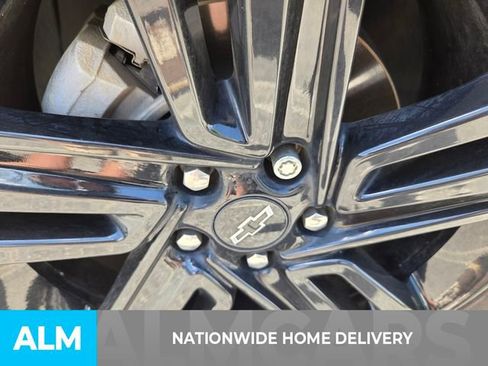 Used 2024 Chevrolet Trax ACTIV w/ Sunroof Package FWD image 4