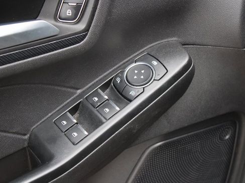 Used 2025 Ford Escape ST-Line image 19