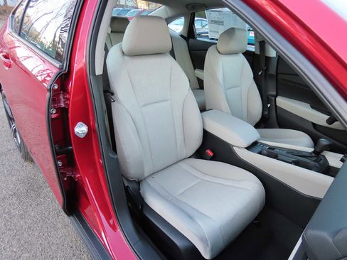 New 2026 Honda Accord SE image 15