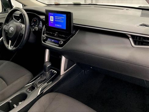 Used 2023 Toyota Corolla Cross LE w/ Moonroof Package AWD/4WD image 14