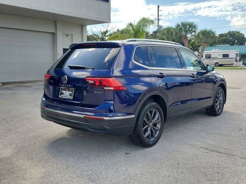 Used 2022 Volkswagen Tiguan SE image 6