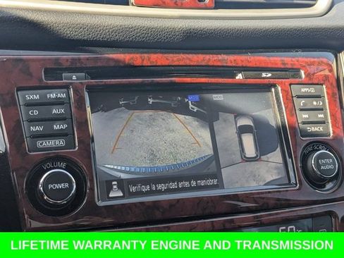 Used 2016 Nissan Rogue SV w/ SV Premium Package FWD image 18