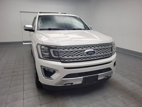 Used 2019 Ford Expedition Platinum AWD/4WD image 14