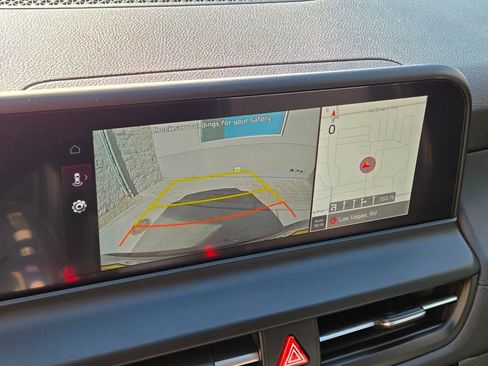 Used 2024 Kia Seltos EX FWD image 25