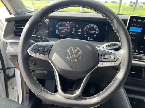 Certified 2026 Volkswagen Tiguan S FWD image 15