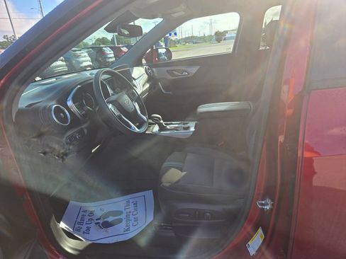 Used 2024 Chevrolet Blazer LT w/ Convenience Package FWD image 7