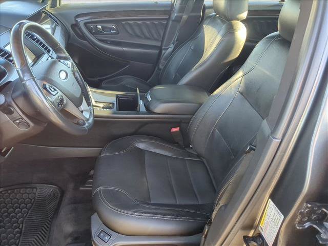 Used 2018 Ford Taurus Limited FWD image 16