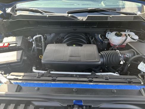 Used 2025 Chevrolet Silverado 1500 RST w/ Convenience Package II image 18