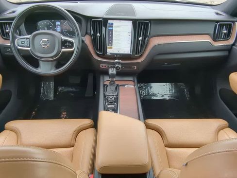 Used 2019 Volvo XC60 T6 Inscription w/ Protection Package Premier AWD/4WD image 14