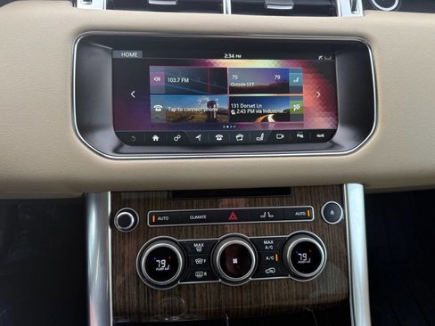 Used 2017 Land Rover Range Rover Sport HSE image 24