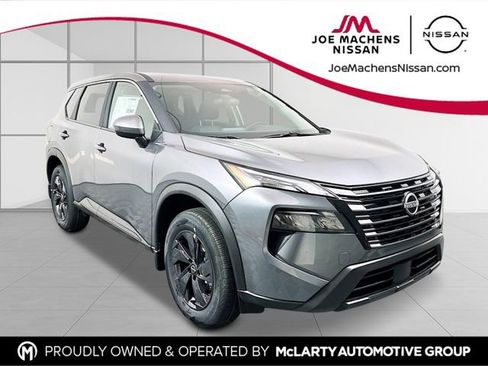 New 2026 Nissan Rogue SV w/ Cold Weather Package AWD/4WD image 8