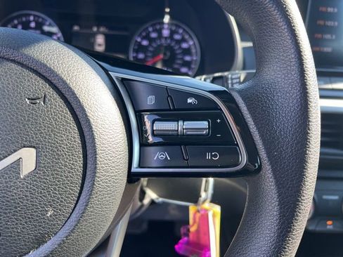 Certified 2024 Kia Forte LXS image 16