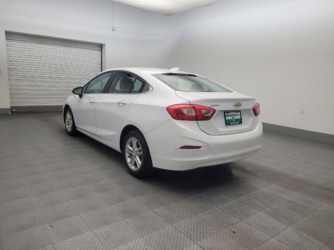 Used 2016 Chevrolet Cruze LT FWD image 5