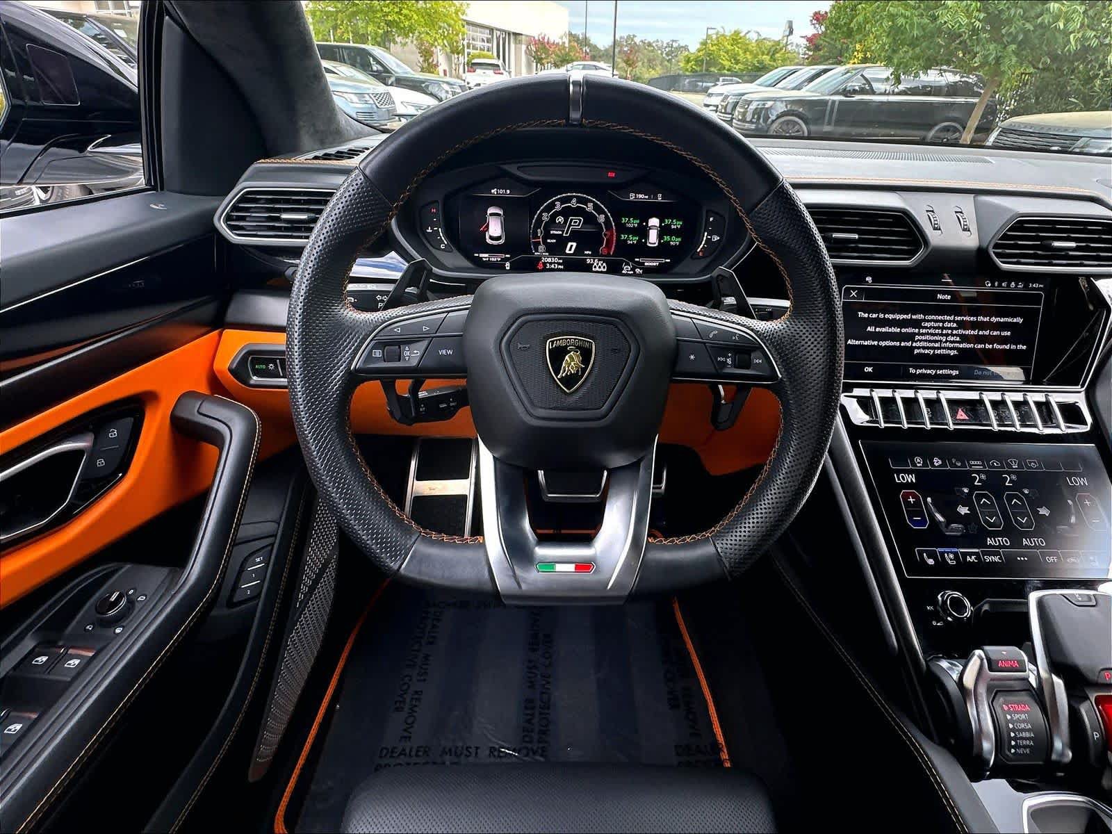 Used 2023 Lamborghini Urus S AWD/4WD image 10