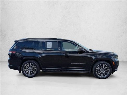 Used 2021 Jeep Grand Cherokee L Summit AWD/4WD image 4
