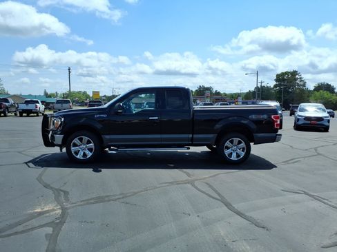 Used 2020 Ford F150 XLT w/ Equipment Group 302A Luxury AWD/4WD image 3