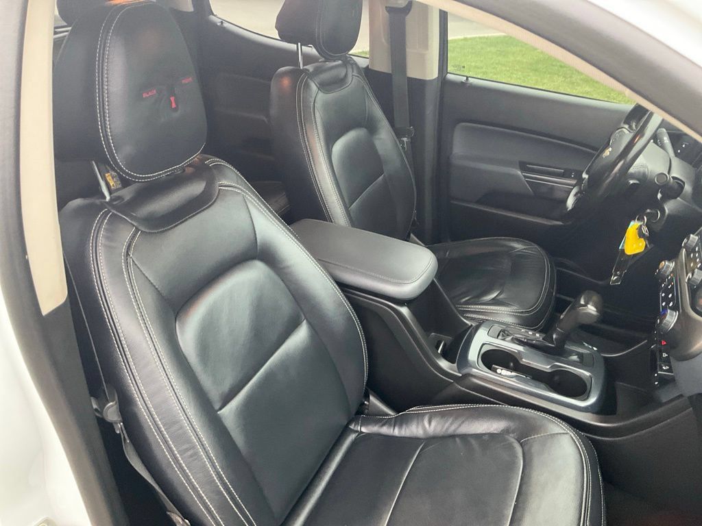 Used 2017 Chevrolet Colorado Z71 AWD/4WD image 15