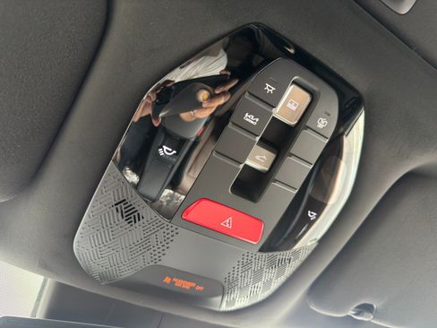 Used 2026 Kia EV9 GT-Line AWD/4WD image 40