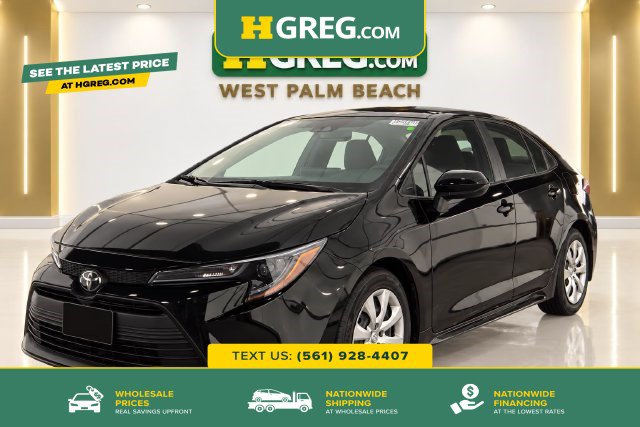 Used 2025 Toyota Corolla LE FWD image 1