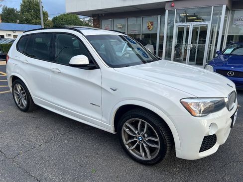 Used 2016 BMW X3 xDrive28i AWD/4WD image 4