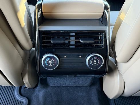 New 2025 Land Rover Range Rover Sport SE image 35