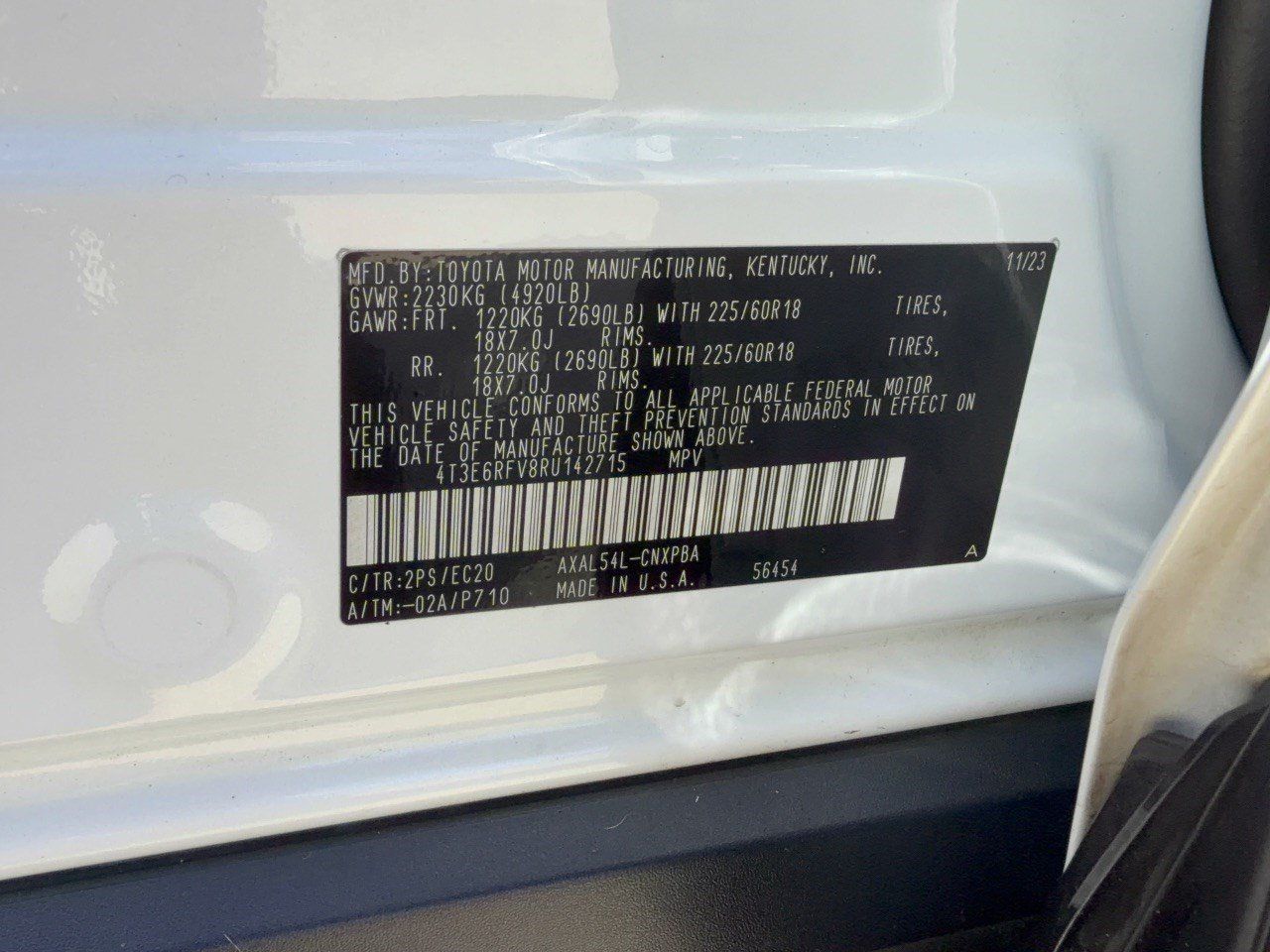 Used 2024 Toyota RAV4 XSE w/ Advanced Technology Package AWD/4WD image 31