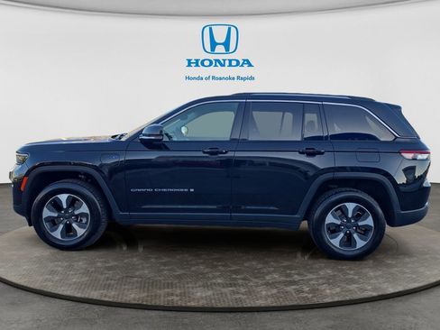 Used 2024 Jeep Grand Cherokee Limited 4xe AWD/4WD image 2