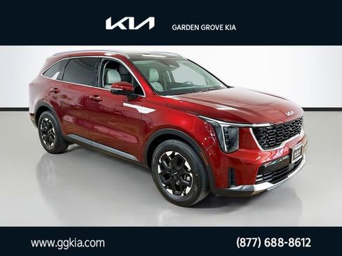 Certified 2024 Kia Sorento S w/ Panoramic Sunroof Package image 1