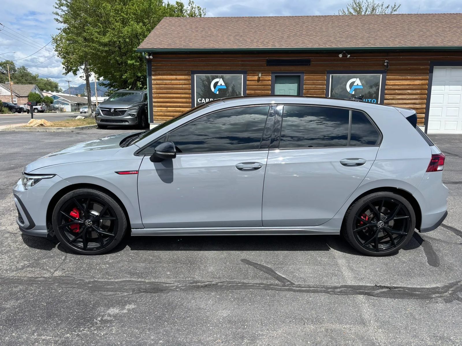 Used 2024 Volkswagen GTI SE FWD image 8