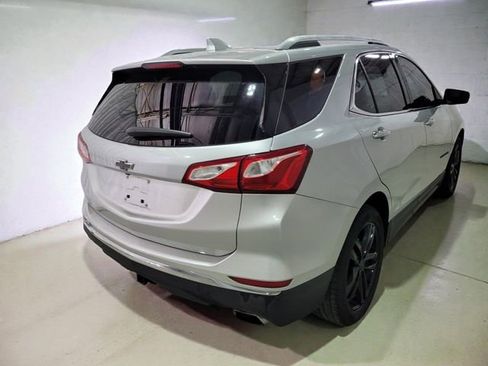 Used 2018 Chevrolet Equinox Premier image 25