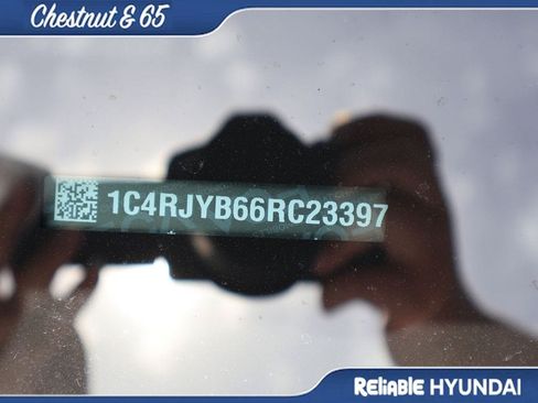Used 2024 Jeep Grand Cherokee Limited 4xe AWD/4WD image 25