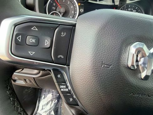 New 2026 RAM 1500 4x4 Crew Cab image 35