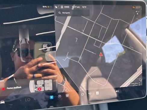 Used 2022 Tesla Model 3 image 12