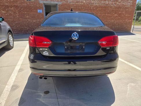 Used 2014 Volkswagen Jetta SE FWD image 6