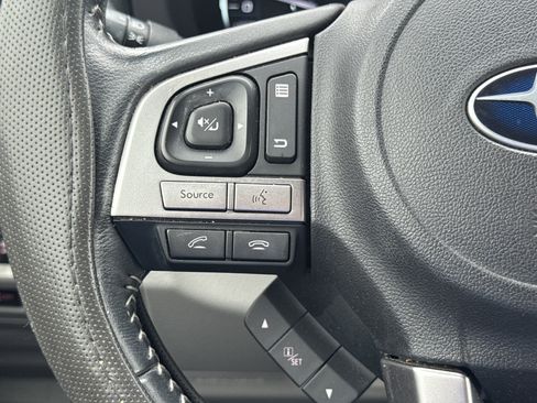 Used 2017 Subaru Forester 2.5i Limited image 14