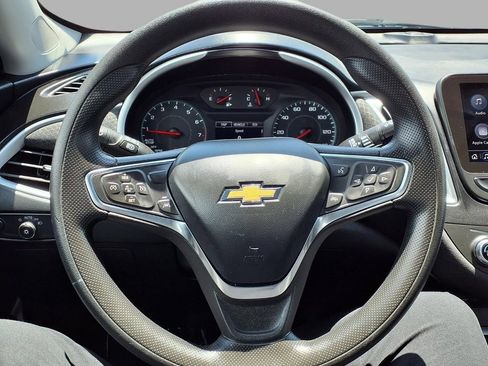 Used 2024 Chevrolet Malibu LT FWD image 15