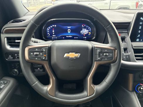 Certified 2024 Chevrolet Suburban High Country image 10