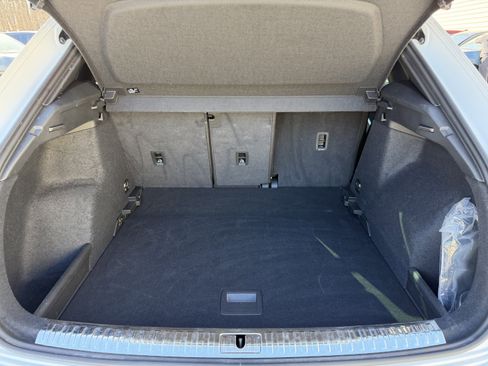 Used 2025 Audi Q3 2.0T Premium image 28