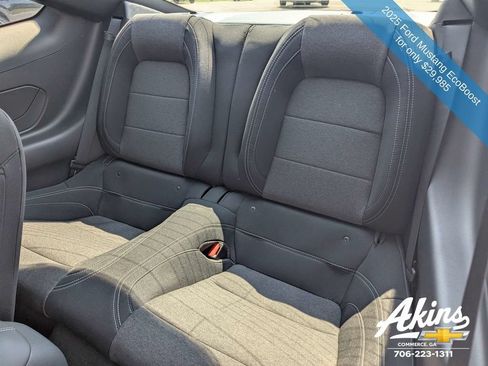 Used 2025 Ford Mustang Coupe RWD image 12