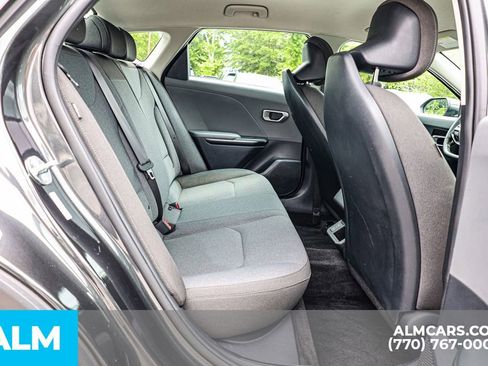 Used 2025 Kia K4 FWD image 22