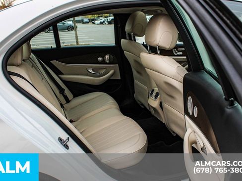 Used 2021 Mercedes-Benz E 350 4MATIC Sedan image 19