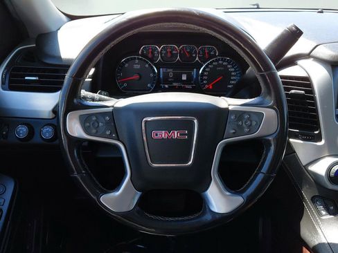Used 2018 GMC Yukon XL SLT w/ Premium Edition AWD/4WD image 57