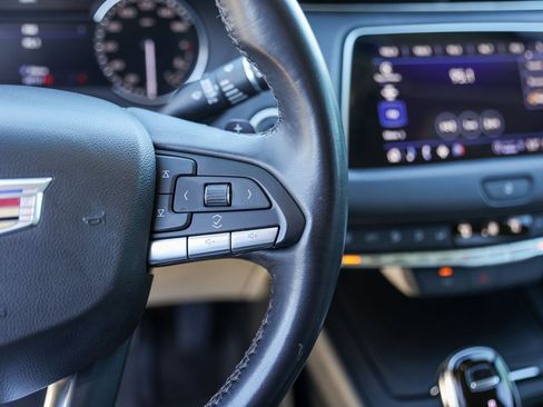 Used 2022 Cadillac XT4 Luxury image 13