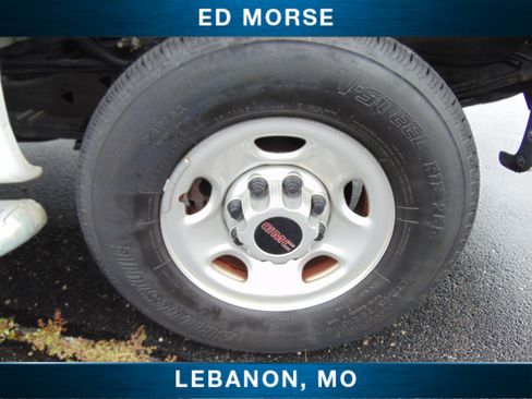 Used 2023 GMC Savana 2500 w/ Driver Convenience Package image 25