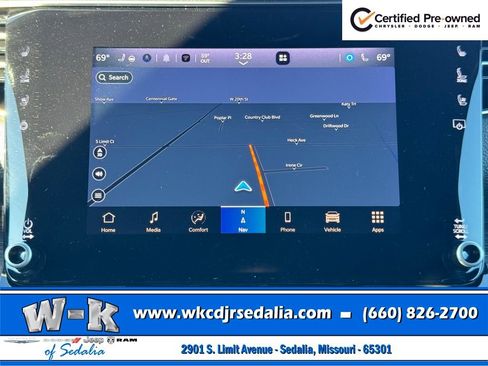 Certified 2024 Jeep Wagoneer Series III AWD/4WD image 20