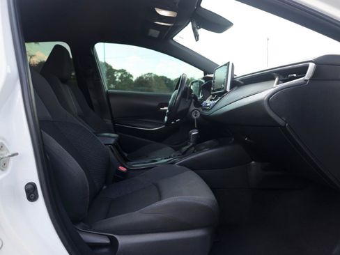Used 2021 Toyota Corolla SE FWD image 32