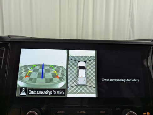 Used 2025 Nissan Frontier PRO-4X w/ Pro Convenience Package AWD/4WD image 25