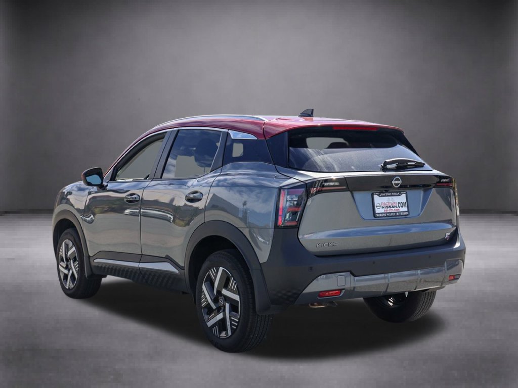 Used 2026 Nissan Kicks SV FWD image 7